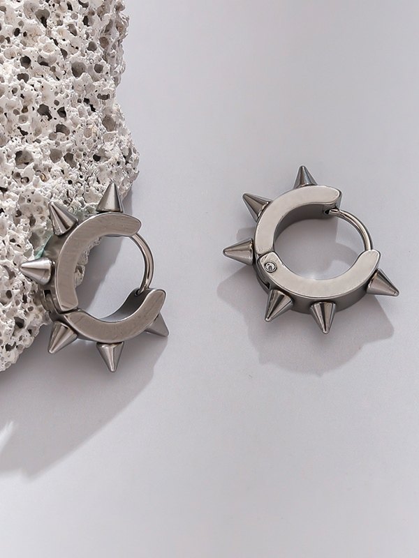 Pendientes de aro con remaches punk para hombre-2