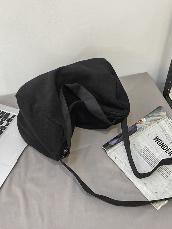 Bandolera grande de color liso-1