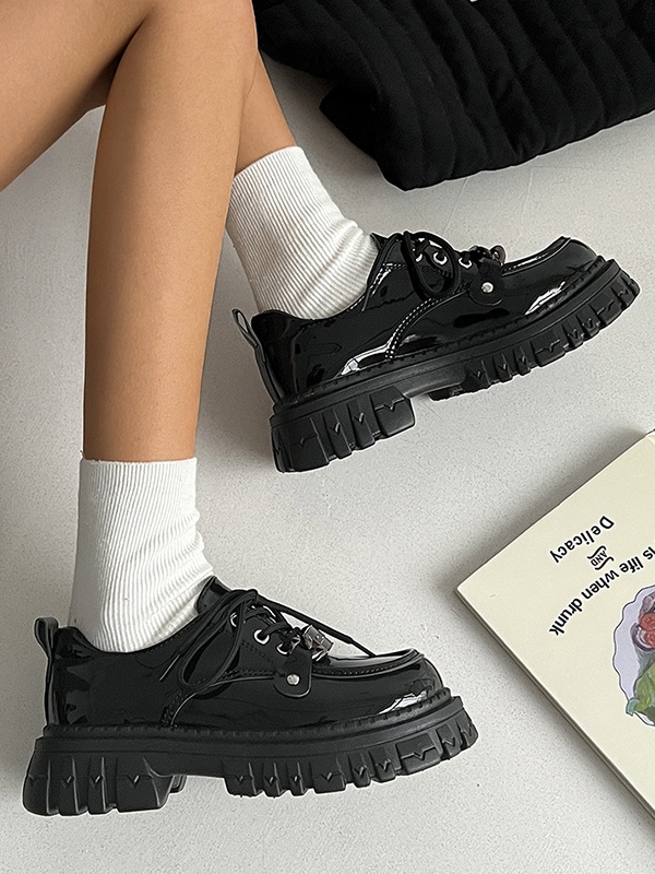 Zapatos Mary Jane con plataforma y cordones-2