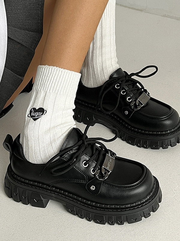 Zapatos Mary Jane con plataforma y cordones-4