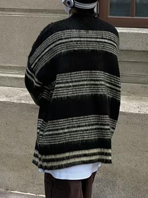 Suéter suelto con estampado de rayas difusas para hombre-4